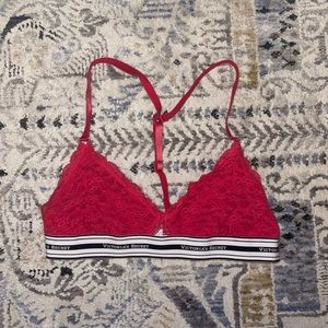 Victoria’s Secret t-back Bralette